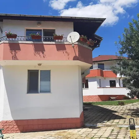Encantada Луксозна вила *